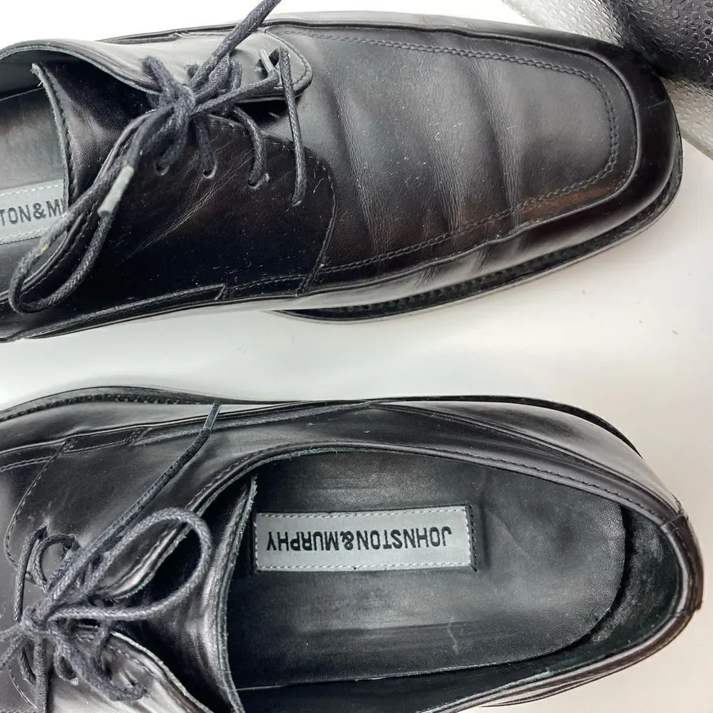 Johnston and Murphy Black lace Oxford